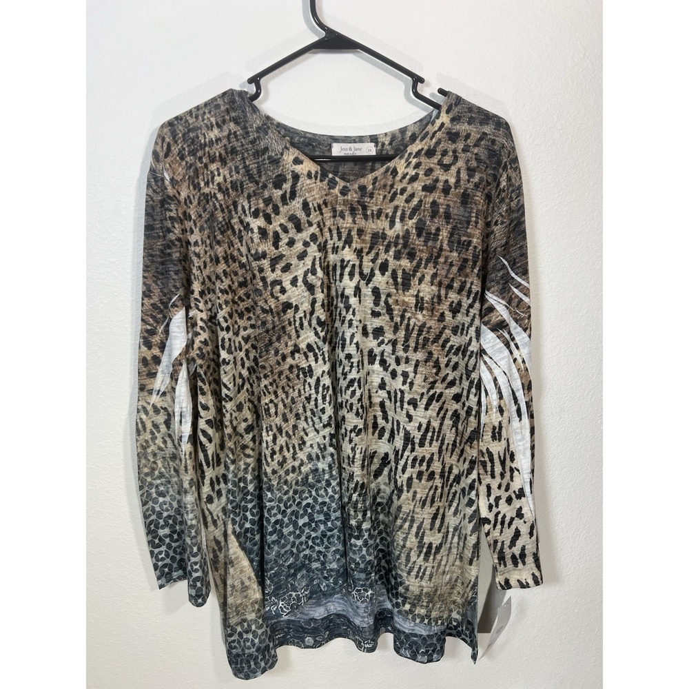 Jess & Jane Women's Animal Print V Neck Top Blouse Sz 1X Long Sleeve Artsy
